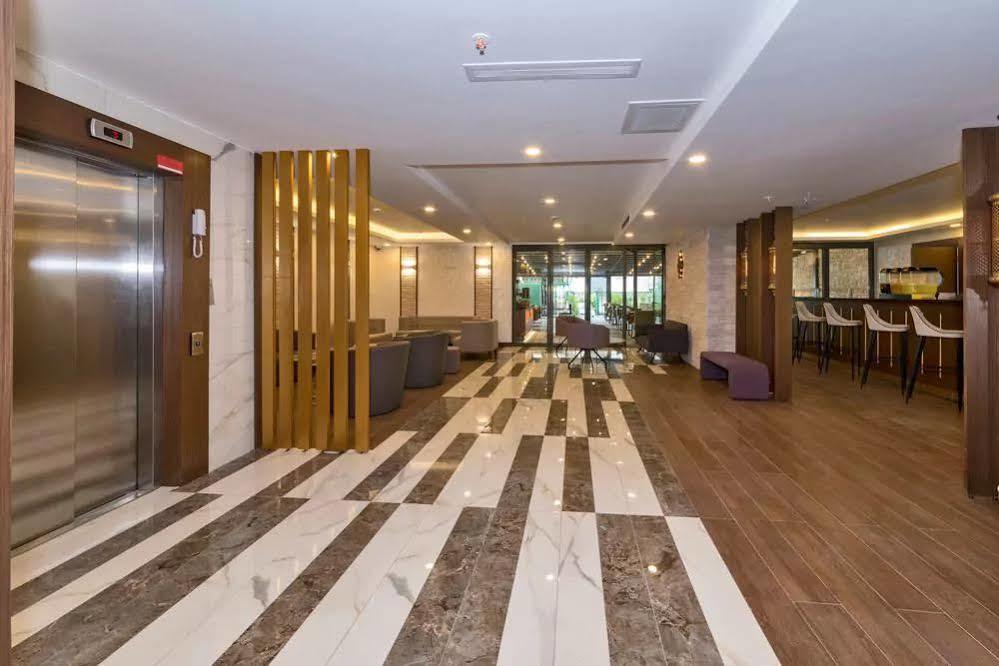 Land Park Hotel Istanbulská provincie Exteriér fotografie