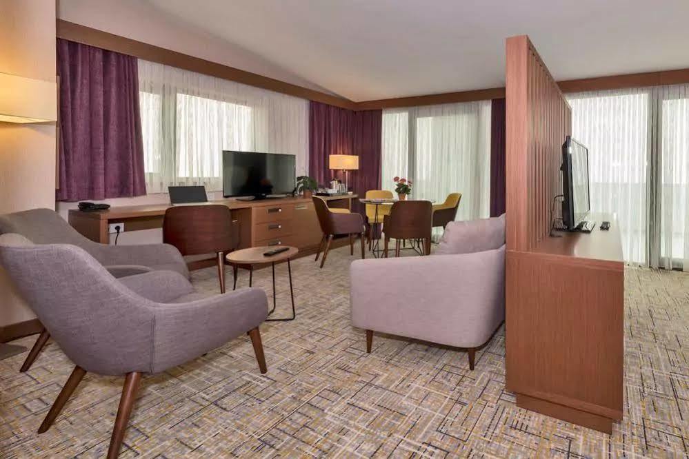 Land Park Hotel Istanbulská provincie Exteriér fotografie