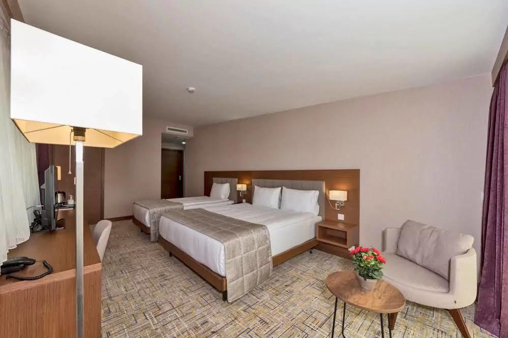 Land Park Hotel Istanbulská provincie Exteriér fotografie